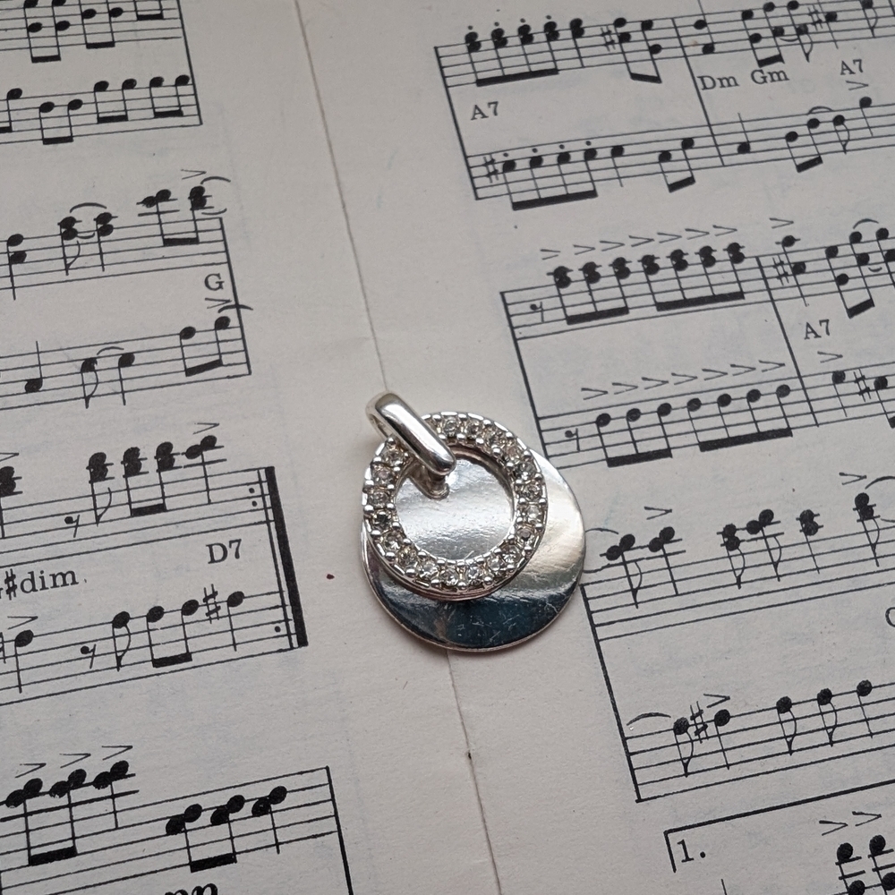 Silver Circle Pendant with Crystals
